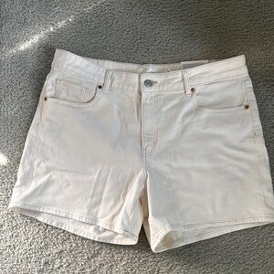 H&M Women's Loose Fit Ecru Jean Shorts